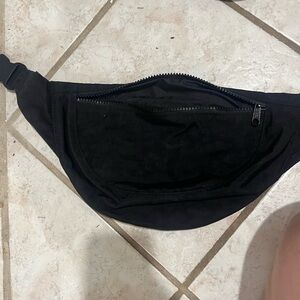 BAGGU Black Crescent Bag